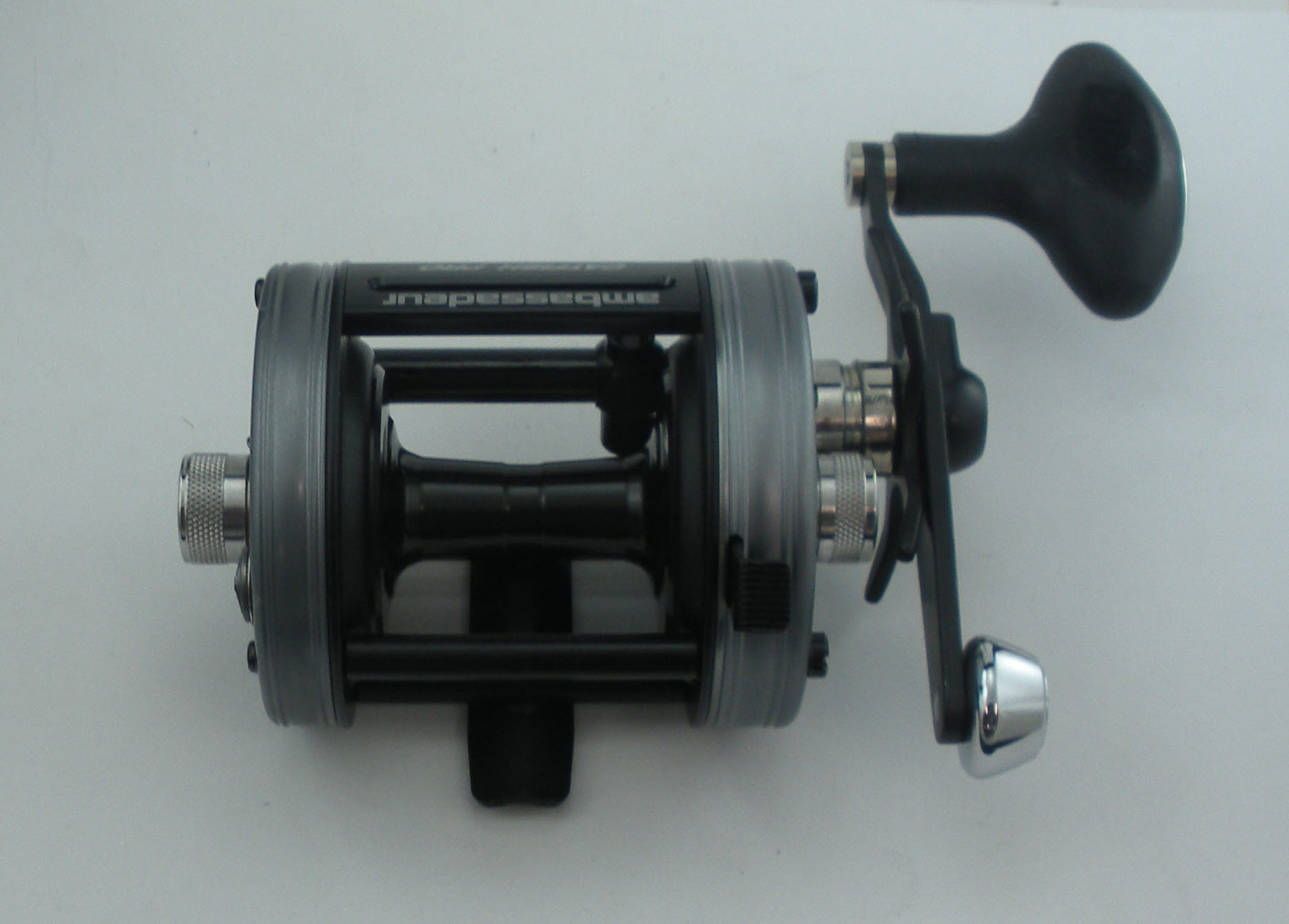 abu garcia ambassadeur custom catfish purple reel Special Round Baitcast Reel, Size 6500, 3 Ball Bearings + 1 Roller Bearing for Smooth Operation, Carbon Fiber Star Drag, Max of 15lb : Sports & Outdoors Whether youre a professional angler or a weekend warrior ABU Catfish Pro Rocket VS