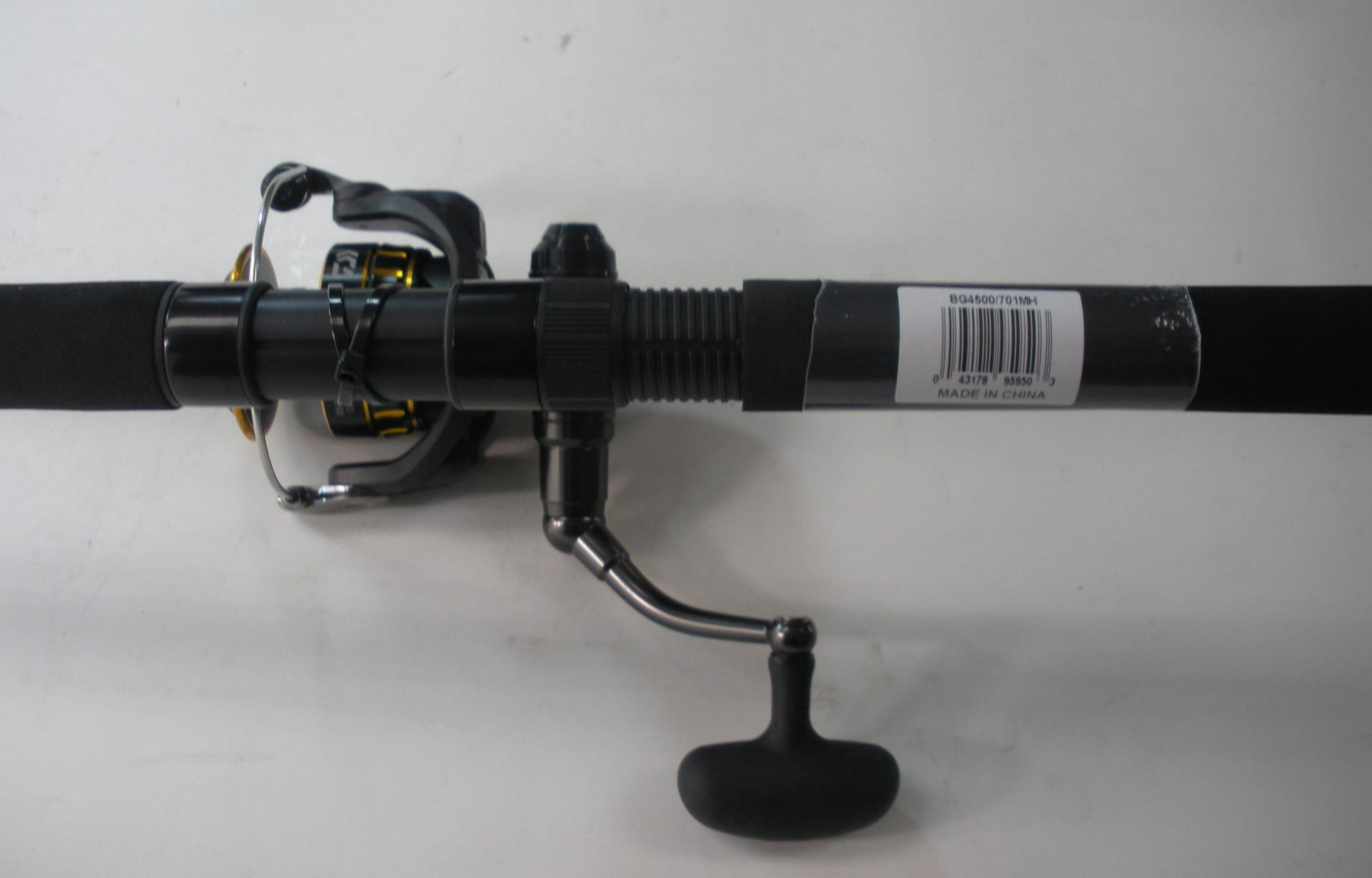 Daiwa BG4500/701MH Black Gold Spinnrolle Rod Combo 7 ft 1 Stück Med Heavy Action - Bild 1 von 11
