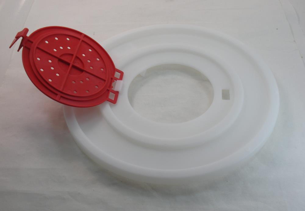 Challenge 50060 5 Gallon Bait Bucket Lid