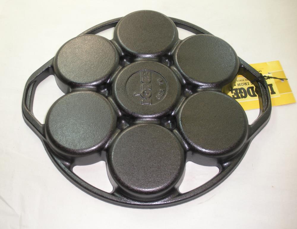 Lodge L7B3 Cast Iron Drop Biscuit Pan 26471 eBay